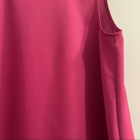 Uniqlo bright pink sleeveless top size XS - Picture 2 of 5